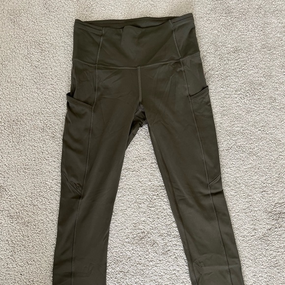 Lululemon Fast and Free 25” Dark Olive Size 4 - Picture 2 of 3